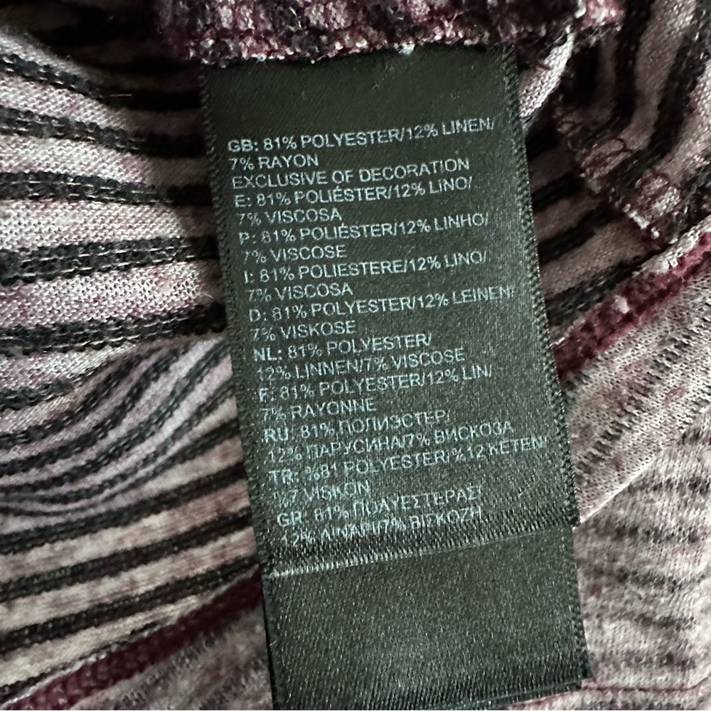 The North Face • Striped Long Sleeve‎ Cross Back Top - Picture 5 of 8